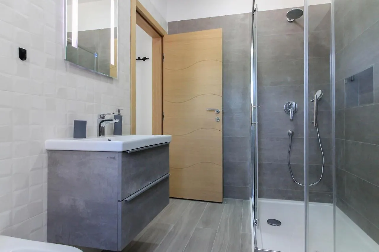Villa Relax II With Private Pool Near The Town And The Beach By Wiibuk Sisan